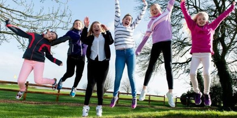 Girls’ golf is rocking again in Dorset!