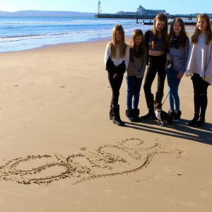 Local Charity holds Bournemouth’s first large Scale Wellbeing Event for Teenage Girls